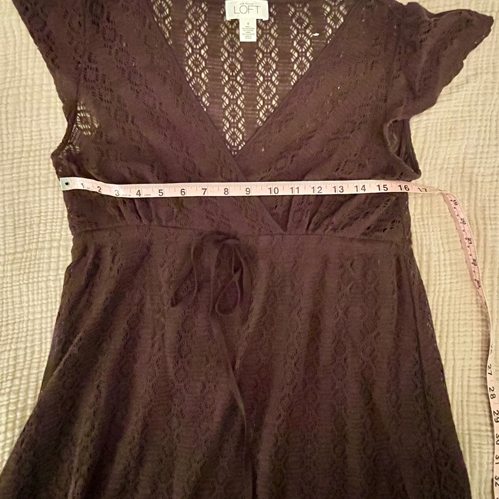 Vintage AnnTaylor Loft Empire, V-neck, Crochet Dress Fully Lined. 6. Pretty! - Picture 7 of 8